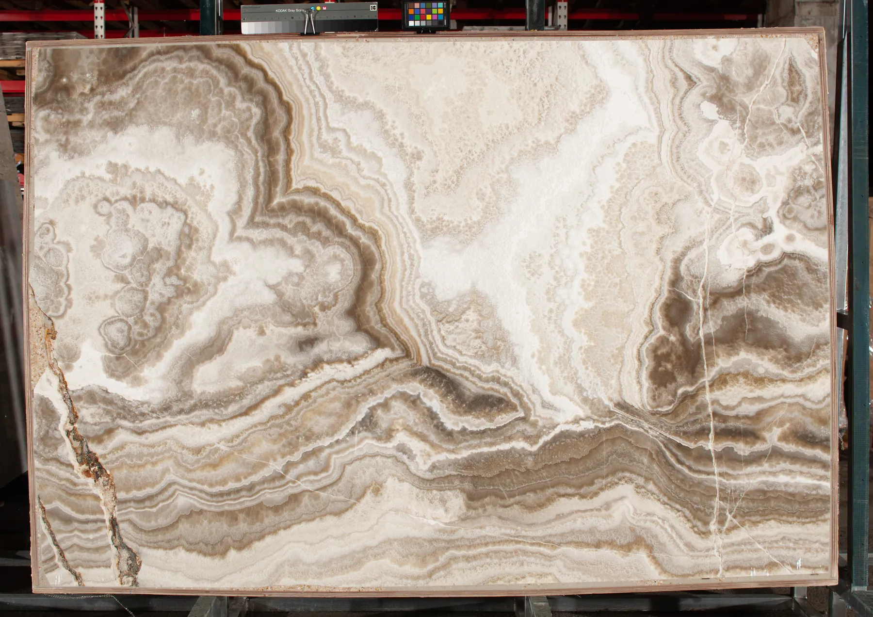 Onyx Cream Ivory