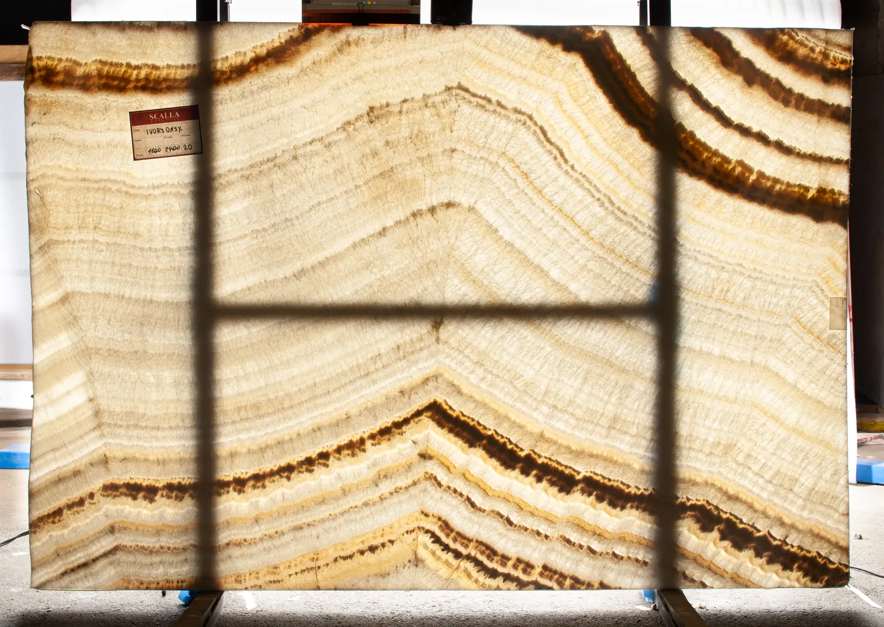 Onyx Ivory Просвіт