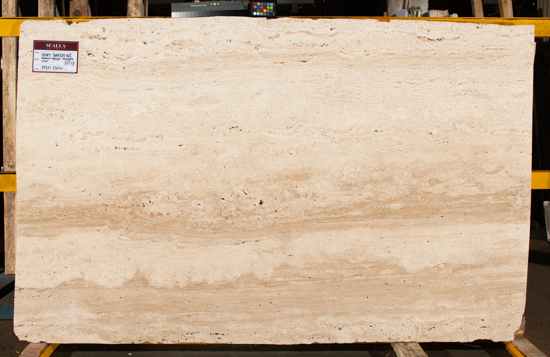 Ivory Travertine Vc Незаповнений Полірований 1с