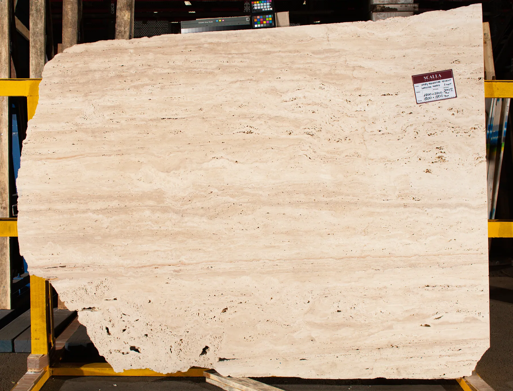Ivory Travertine Vc Незаповнений Шліфований 1с